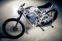 APWorks prezentuje ultralekki motocykl elektryczny Light Rider