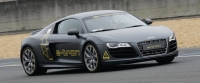 Audi e-tron na torze w Le Mans