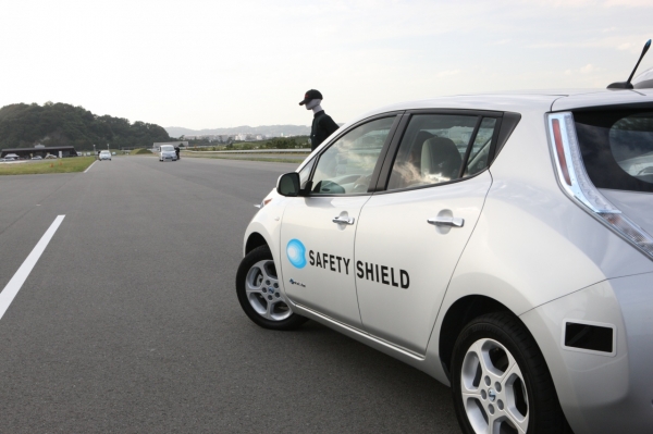 Autonomiczny awaryjny system kierowania firmy Nissan
