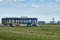 Nagranie prezentujące elektrobusy BYD w porcie lotniczym Amsterdam-Schiphol
