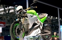 Na targach EICMA 2014 zadebiutował motocykl Energica EVA