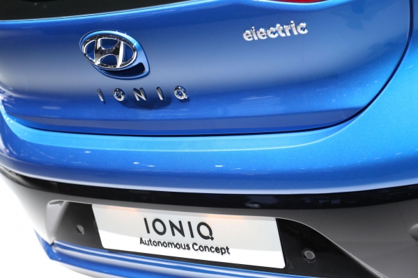 Hyundai IONIQ Electric - prototyp autonomiczny