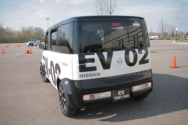 Nissan Cube EV
