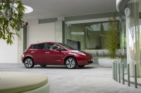 Nissan rozpoczyna sprzedaż Leafa w Polsce