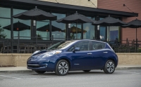 Nissan Leaf z rocznika 2017 w USA tylko z pakietem 30 kWh. Ani słowa o 60 kWh