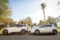 Nissan i BMW wspólnie zainstalują 120 uniwersalnych szybkich ładowarek w USA