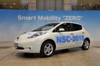 Autonomiczny samochód elektryczny Nissana na targach CEATEC