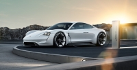 Porsche podwoi wydatki na elektryfikację. Mission E to dopiero początek