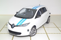 Renault prezentuje prototyp Zoe z funkcją omijania przeszkód na drodze