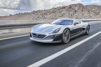 Rimac Automobili Concept_One kontra Bugatti Veyron