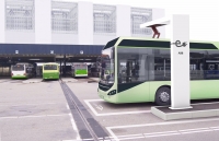 ABB prezentuje stacje szybkiego ładowania dla autobusów elektrycznych