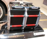 akumulatory litowo-jonowe Magna Steyr dla samochodu mila ev