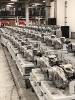 produkcja napędów trakcyjnych dla Tesli Model 3