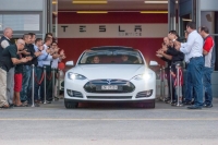 Tesla Motors rozpoczęła dostawy Modeli S w Szwajcarii