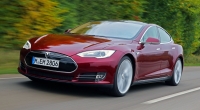 Tesla Model S sprzedaje się lepiej niż Mercedes-Benz S-klasy zarówno w Europie jak i USA