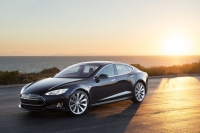 Tesla wprowadza tryb startowy w najmocniejszych Modelach S