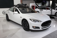 Consumer Reports uważa Tesla Model S za najlepszy samochód 2014r.