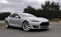 Tesla Model S z silnikiem o mocy 300 kW?