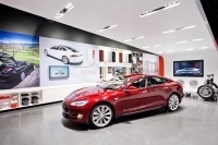 Tesla podnosi ceny Modelu S o 2500 USD