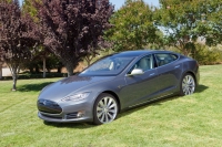 Tesla Motors zapowiada atrakcyjną ofertę sprzedaży Modelu S