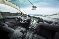 Tesla demonstruje skuteczność filtru HEPA w Modelu X