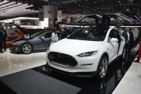 Tesla Model X i Tesla Model S na targach Geneva Motor Show 2013