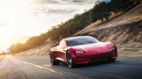 Nagranie: Tesla Roadster 2 startuje na torze testowym przy fabryce