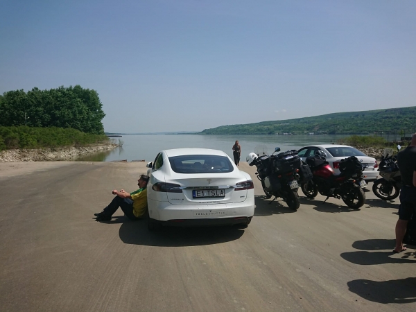 Wakacyjna wyprawa EV z Polski na Bałkany - Przeprawa przez Dunaj do Bułgarii