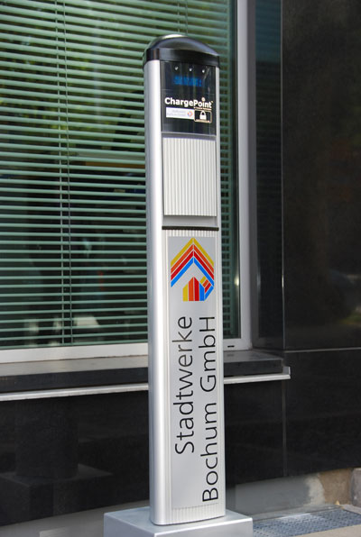 Stacja do ładowania ChargePoint zainstalowana w Niemczech przez firmę 365 Energy Group na licencji Coulomb Technologies [3]