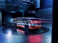 Audi podkreśla niskie opory aerodynamiczne e-tron. Wprowadza kamery zamiast lusterek