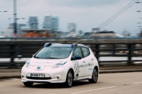 W Londynie zademonstrowano prototyp autonomicznego Nissana Leafa