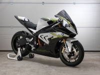BMW prezentuje koncepcyjny motocykl elektryczny eRR