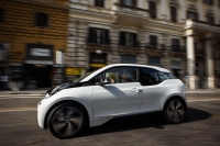 4Mobility oferuje w Warszawie wynajem BMW i3