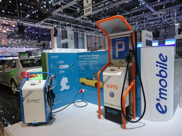 EVTEC MobileFastCharger (MFC) i PublicFastCharger (PFC)