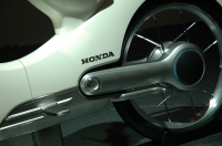 Honda opracowuje elektryczny skuter z akumulatorami Toshiby