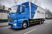 Mercedes-Benz wprowadza ciężarówkę elektryczną eActros