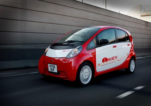Wyniki sprzedaży aut elektrycznych Mitsubishi w 2013r. w