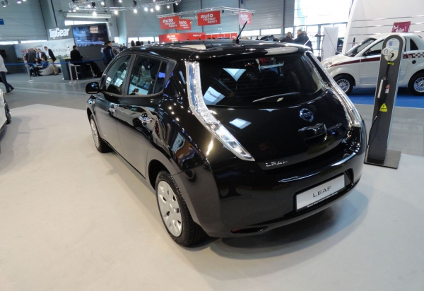 Nissan Leaf na wystawie Poznań Motor Show 2015