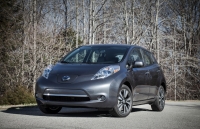 W listopadzie 2013r. Nissan ponownie sprzedał w USA 2 tys. Leafów