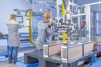 AKASOL uruchamia seryjną produkcję pakietów dla elektrycznych Mercedesów Citaro