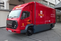 Brytyjska poczta Royal Mail zaczyna wdrażać pojazdy elektryczne