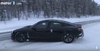 Przedprodukcyjny prototyp Porsche Mission E podczas zimowych testów - nagranie