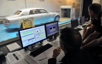 Rolls-Royce przetestował 102EX w laboratorium MIRA