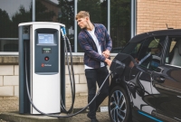 Chargemaster przejmuje Elektromotive wraz z Charge Your Car