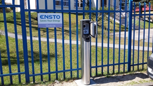Terminal ładowania Ensto Chago EVC w Straszynie