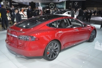 Tesla Model S P85D z nowym rekordem na 1/4 mili