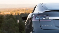 Tesla Model S P100D pokonała rekordowy dystans 901 km
