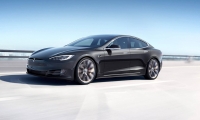 Tesla Model S P100DL najszybciej przyspieszającym autem produkcyjnym