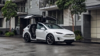 Tesla Model X 100D po aktualizacji może przyspieszać szybciej