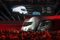Tesla Semi - elektryczna ciężarówka marzeń zaprezentowana
